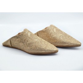 Comfortable slippers for women