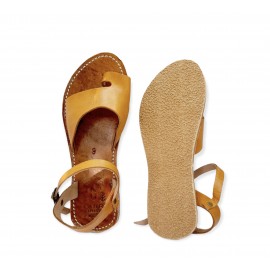 Sandale en vrai cuir...