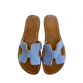 Handgjord sandal i flätat...