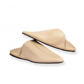 Slippers in real leather...