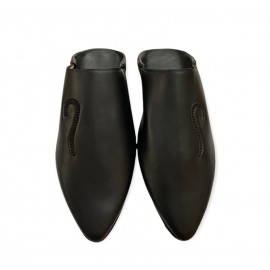 Babouche Noir pointue en...