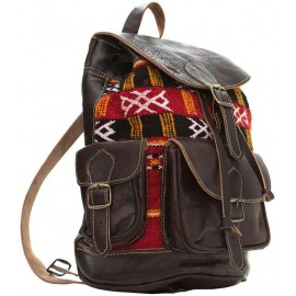 Röd kilim ryggsäck