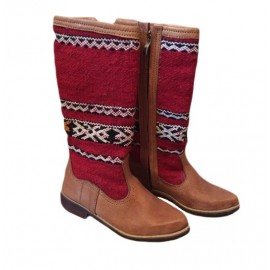 Cizmă din piele și kilim