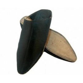 pointed babouche in leather