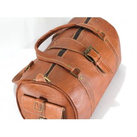 Very sturdy genuine leather travel bag